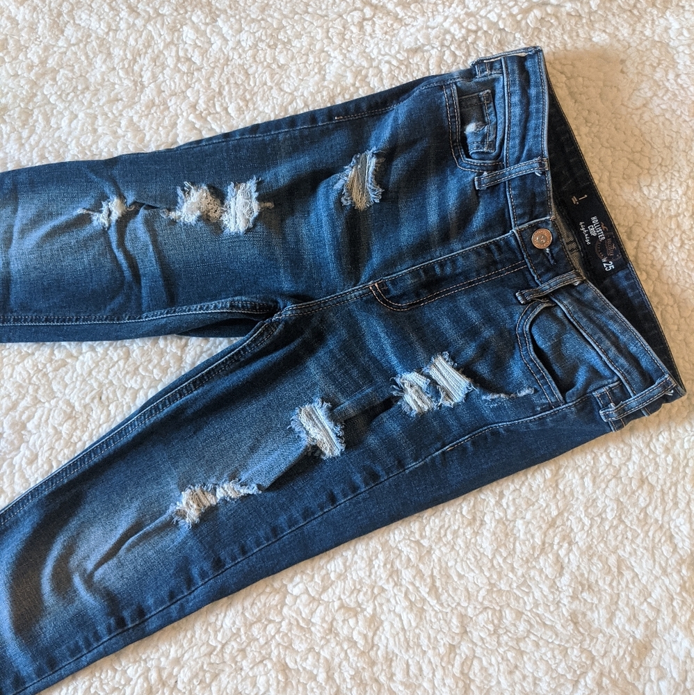 Hollister Ripped Skinny Jeans